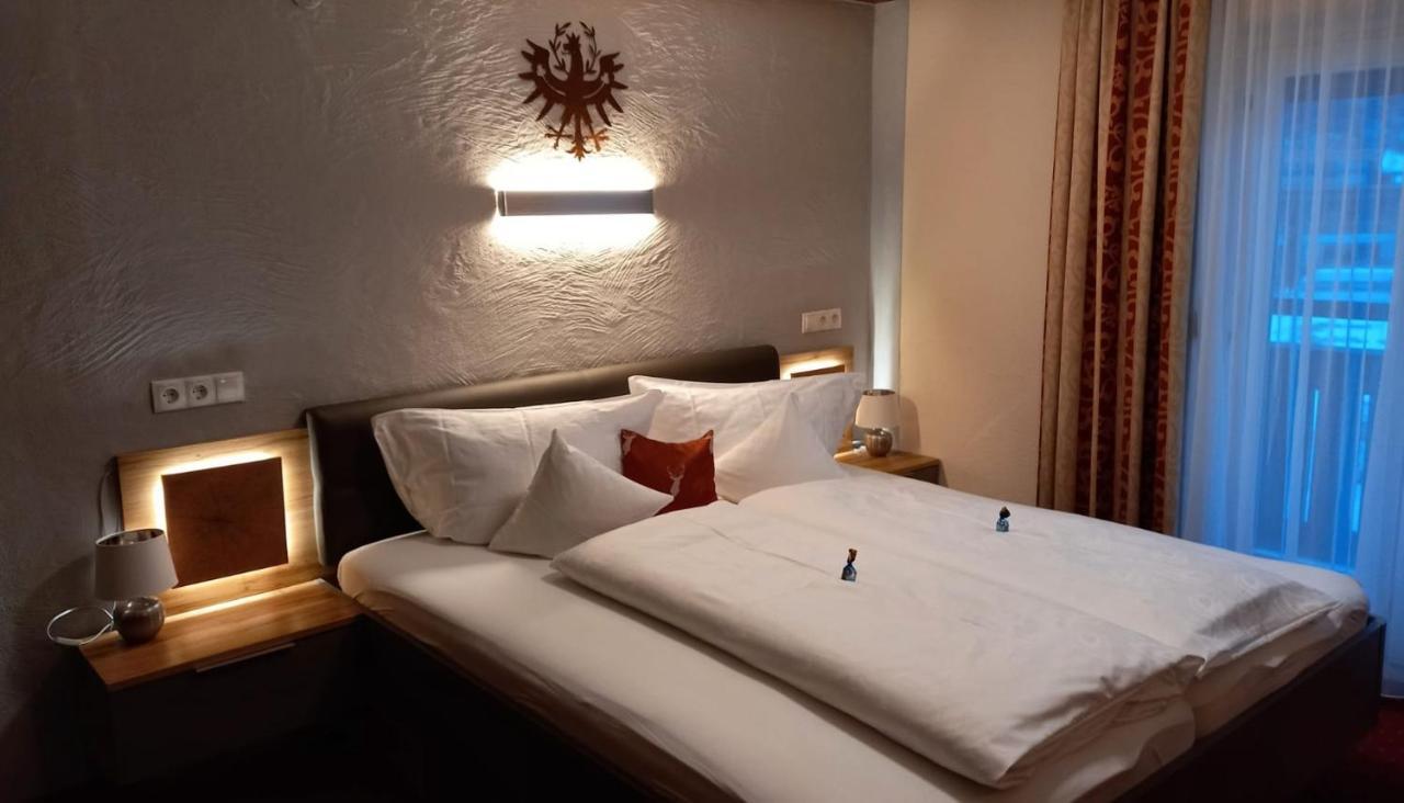 Haus Tirol Appartements Ried im Oberinntal Bagian luar foto