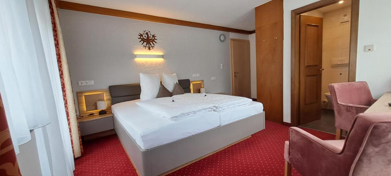 Haus Tirol Appartements Ried im Oberinntal Bagian luar foto