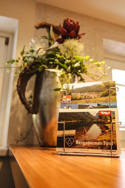 Haus Tirol Appartements Ried im Oberinntal Bagian luar foto